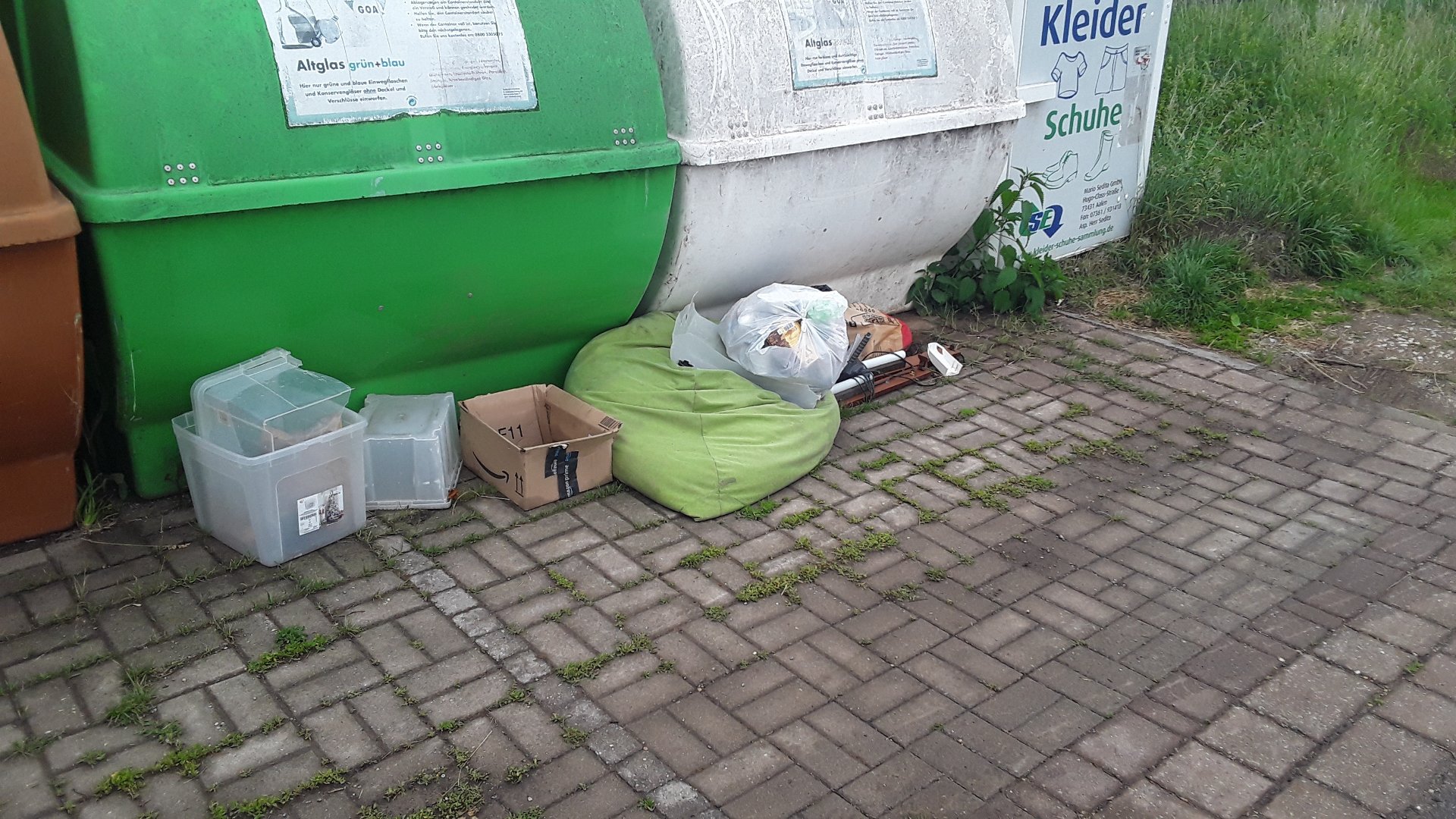 6 Glaswände mit Alurahmen eines alten Wintergartens 224&#215;105